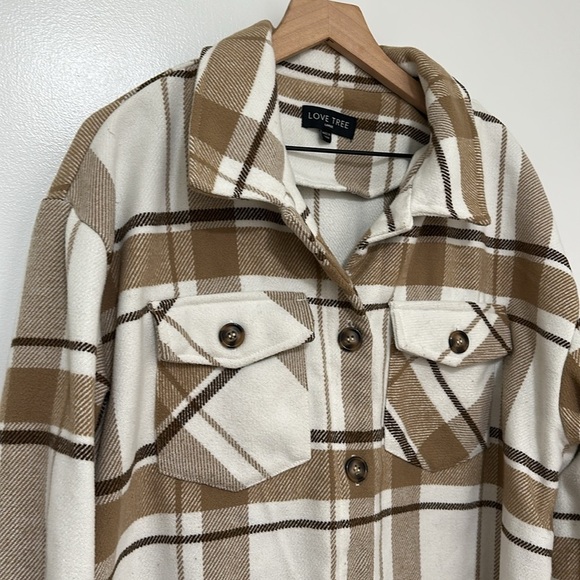 LOVE TREE | Plaid Oversized Shacket - Picture 2 of 3